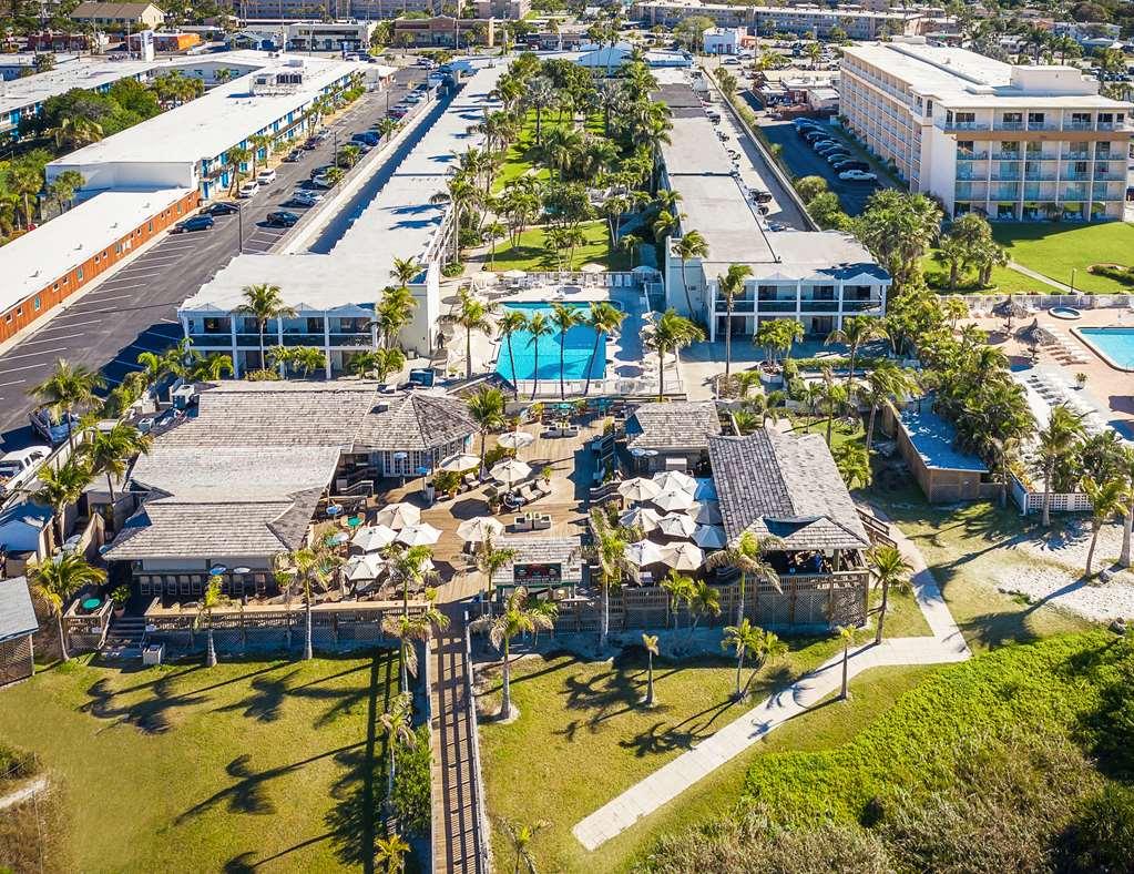 The Beachcomber St. Pete Beach Resort & Hotel Exterior foto